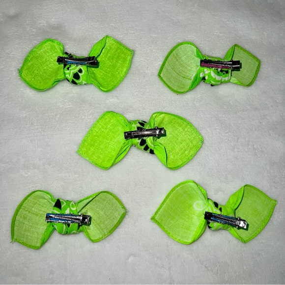 Neon Green Paisley Rockabilly Bandana Knotted Hair Bow - Picture 10 of 11